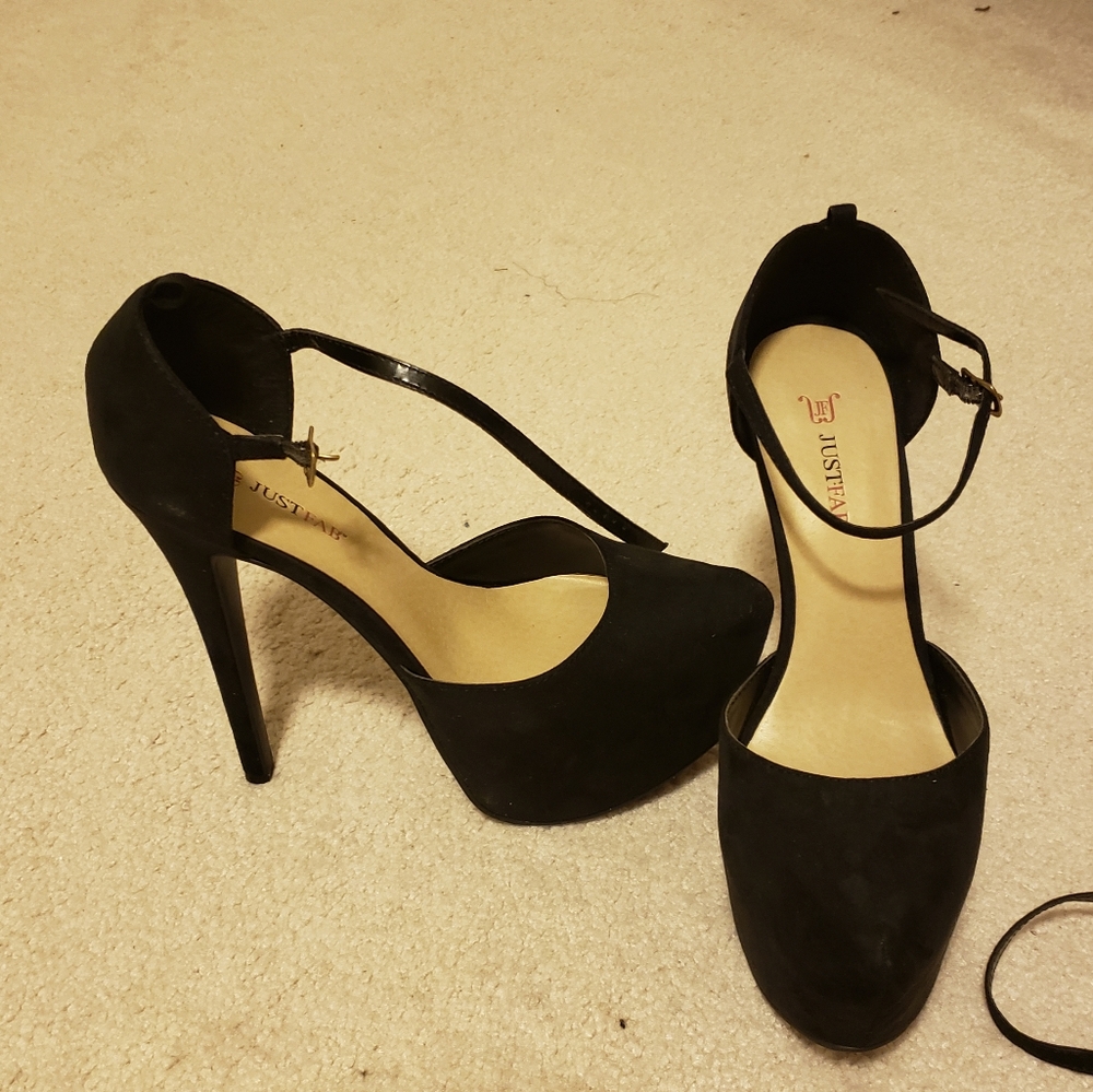 Black Suede Stilletos Just Fab Yolande Sz 7.5